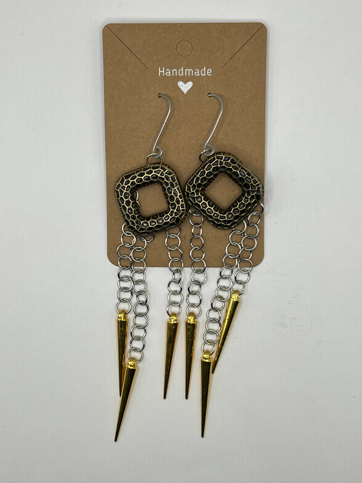 Hammer Square Links With Acrylic Gold Dagger Earrings image 2