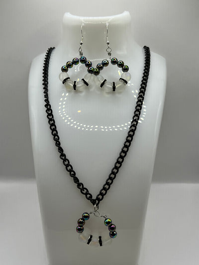 Moonstone And Shimmer Beads Circle Jewellery Set image 0