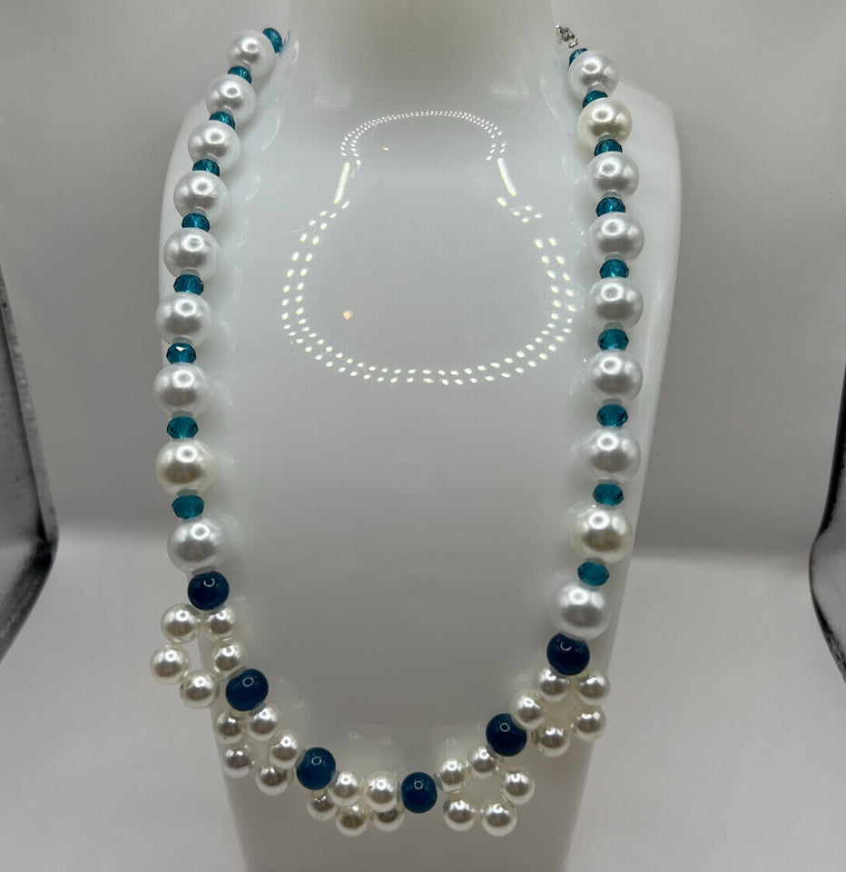 Faux Pearl Flower Jewellery Set image 1