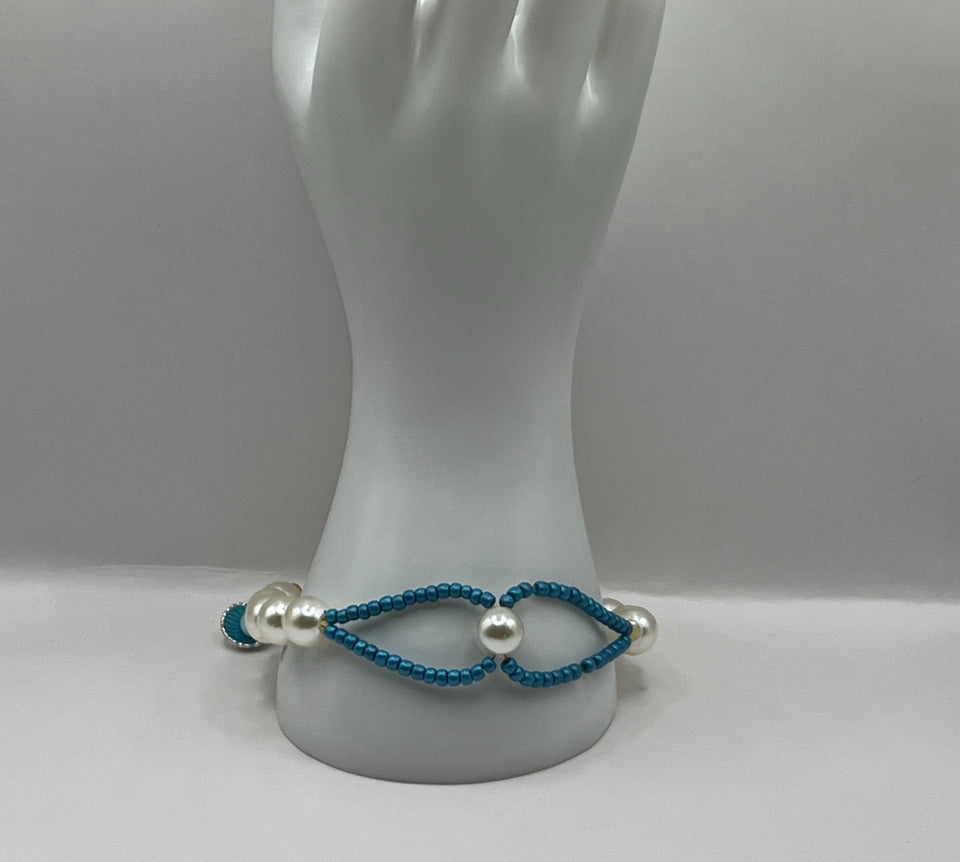 Figure Of Eight Bracelet image 0