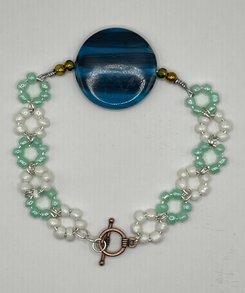 The Blue And White Flower Bracelet image 1