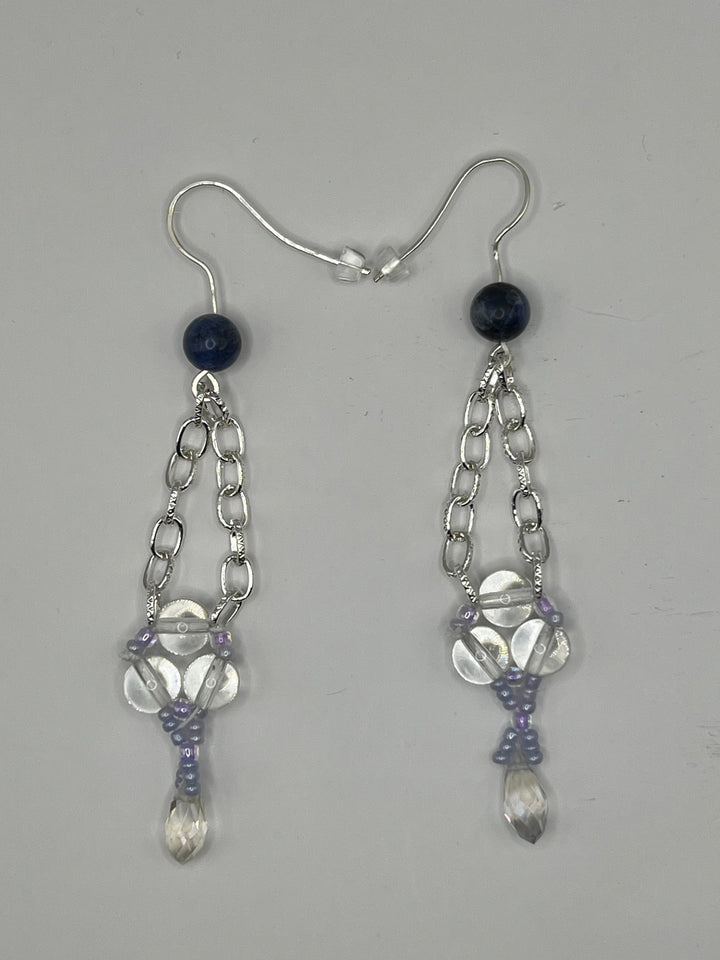 The Chain Triangle Point Earrings image 1