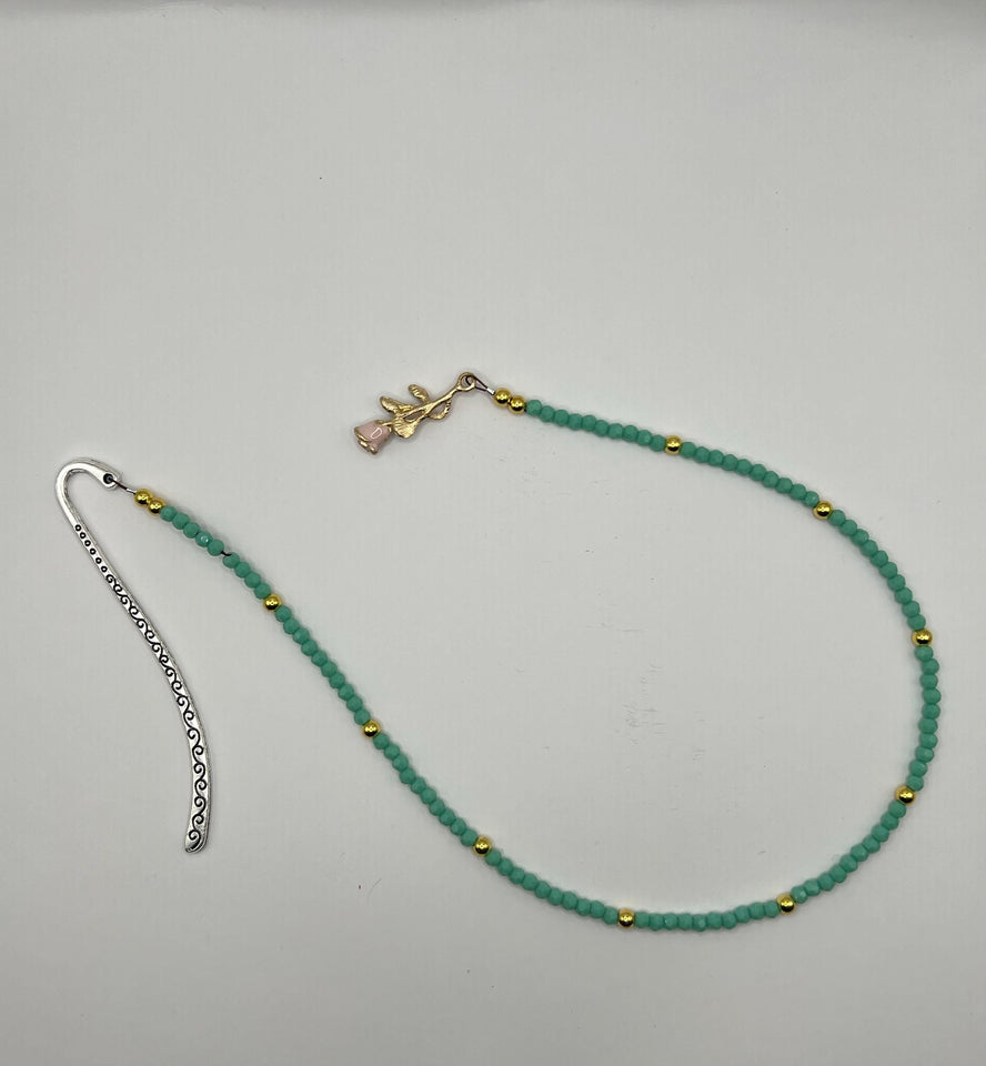 Gold Flower Dangle Bookmark, Elegant Necklace-Inspired Charm, Jewelry Gift, Engagement Rings & Bracelet Style Accent, Pearl Bookmark for Women